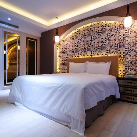 浪琴motel文創旅館 Ταϊχούνγκ Εξωτερικό φωτογραφία