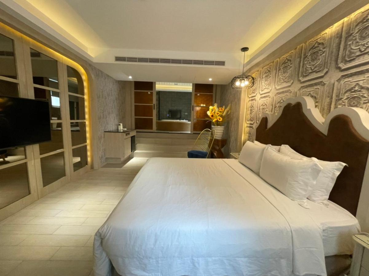 浪琴motel文創旅館 Ταϊχούνγκ Εξωτερικό φωτογραφία