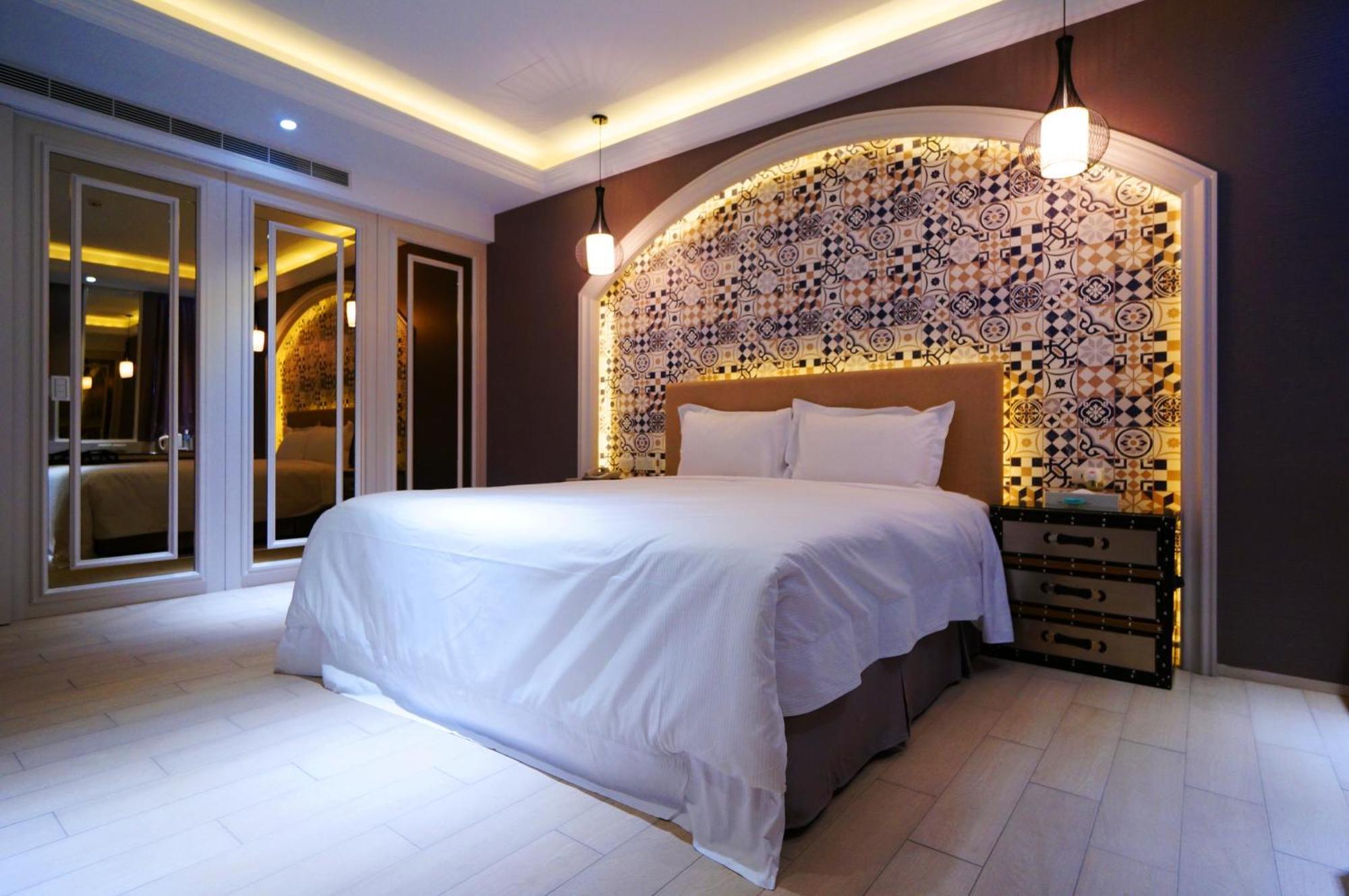 浪琴motel文創旅館 Ταϊχούνγκ Εξωτερικό φωτογραφία